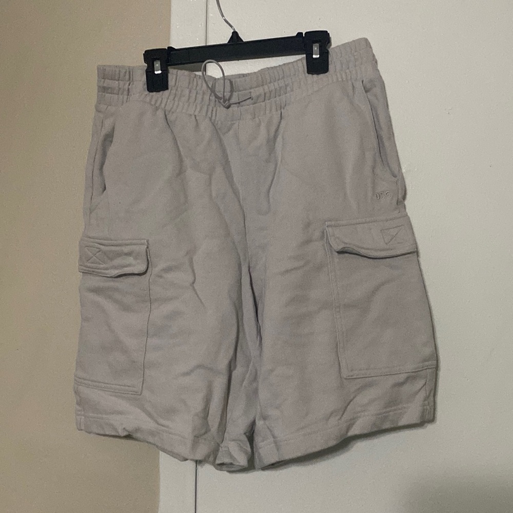 DSG Khakis Cargo Sweats Size M